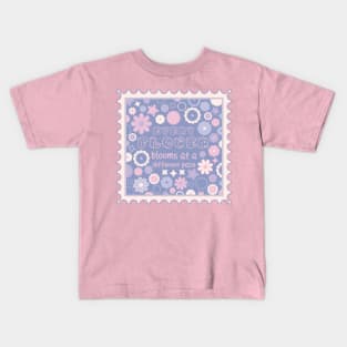 Blooming Flowers [meadow] Kids T-Shirt